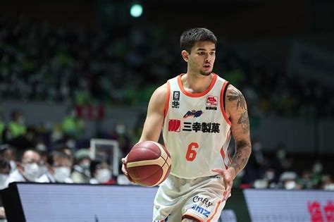 is bea de leon related to kobe paras|Kobe Paras stays in B.League, signs with Altiri Chiba.
